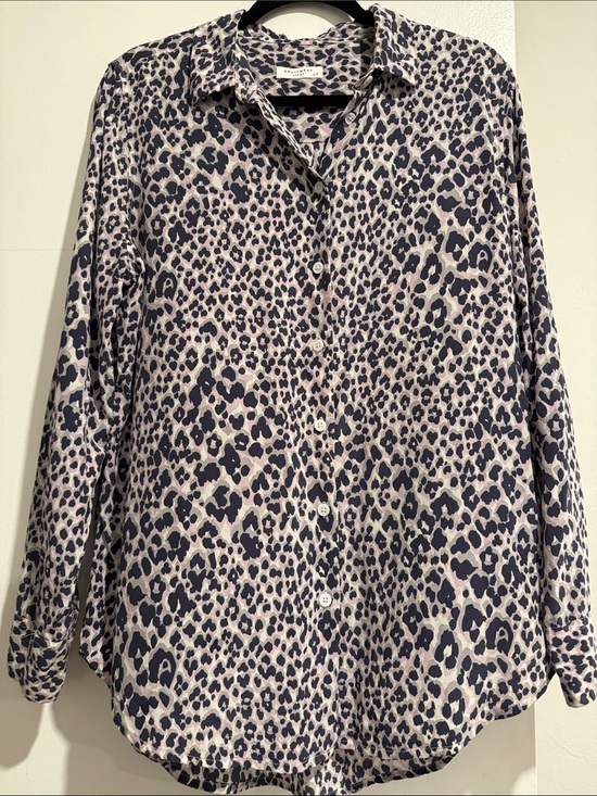 Equipment Tops - EQUIPMENT Essential Leopard Print 💯 Silk Blouse Shirt Purple Size L EUC